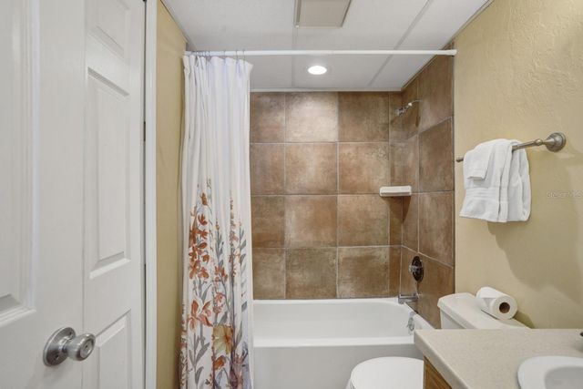 6157 MIDNIGHT PASS ROAD E22, Sarasota, FL 34242