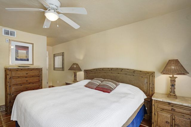 6157 MIDNIGHT PASS ROAD E22, Sarasota, FL 34242