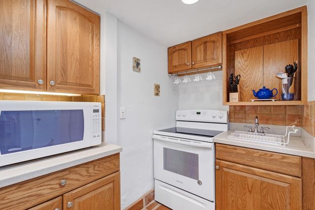 6157 MIDNIGHT PASS ROAD E22, Sarasota, FL 34242