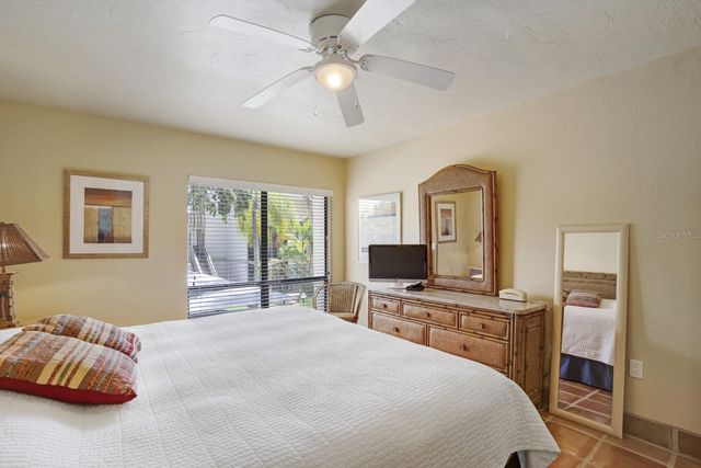 6157 MIDNIGHT PASS ROAD E22, Sarasota, FL 34242