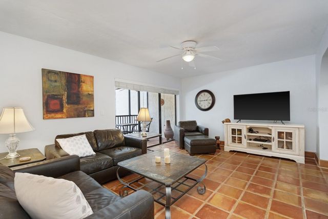 6157 MIDNIGHT PASS ROAD E22, Sarasota, FL 34242