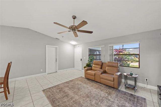 311 SW 19th LN, Cape Coral, FL 33991