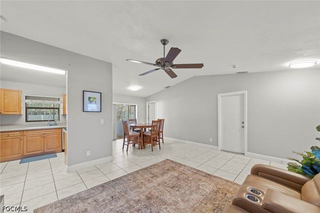 311 SW 19th LN, Cape Coral, FL 33991