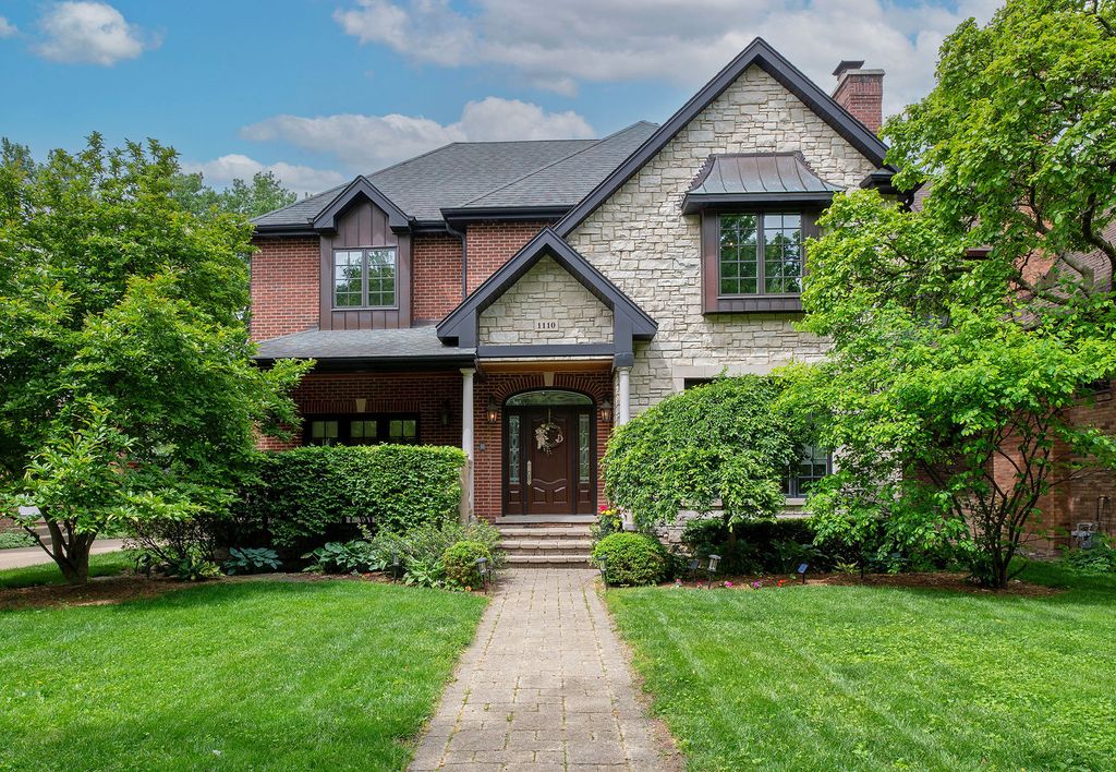 1110 S WASHINGTON Avenue, Park Ridge, IL 60068