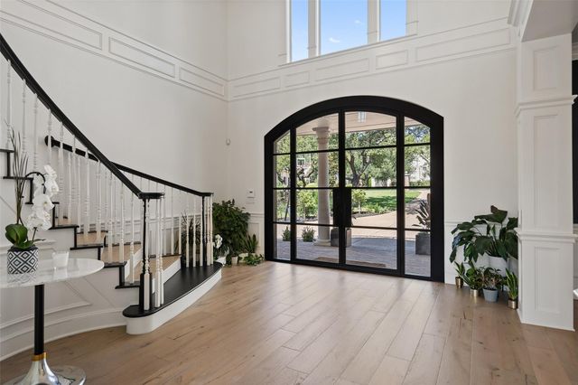 11803 Astoria DR, Austin, TX 78738