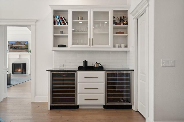 11803 Astoria DR, Austin, TX 78738