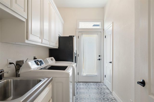 11803 Astoria DR, Austin, TX 78738