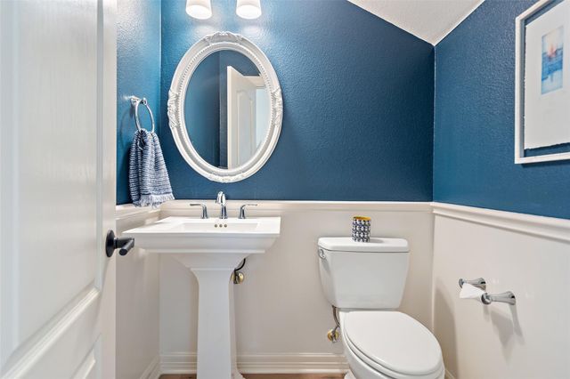 11803 Astoria DR, Austin, TX 78738