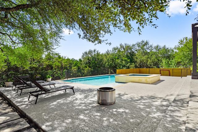 11803 Astoria DR, Austin, TX 78738