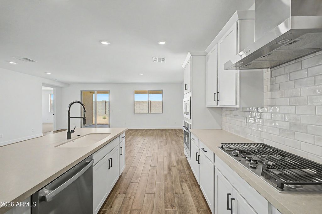 Image 20 of property listing at 15224 W Gray Fox Trail, Surprise, AZ 85387