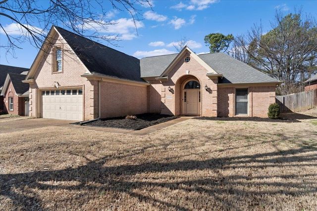 2579 COUNTRY GLADE CV, Memphis, TN 38016