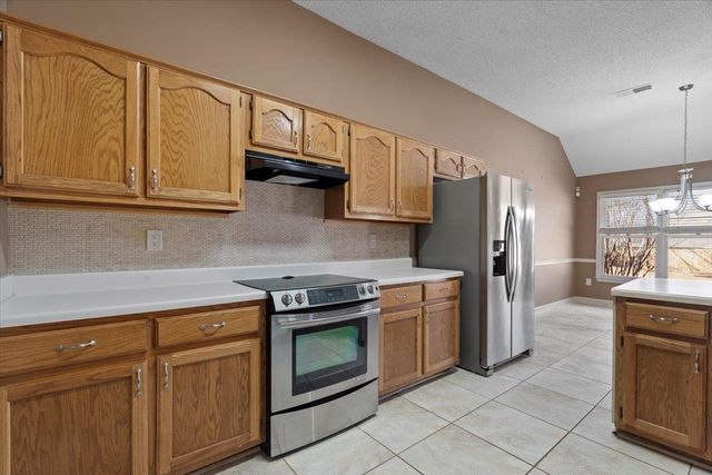 2579 COUNTRY GLADE CV, Memphis, TN 38016