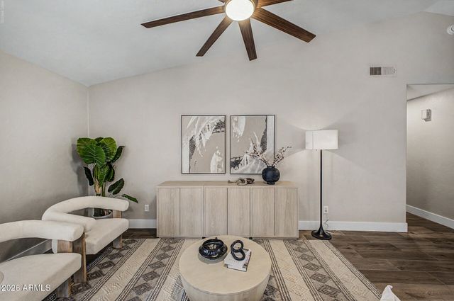 156 N NIELSON Street, Gilbert, AZ 85234