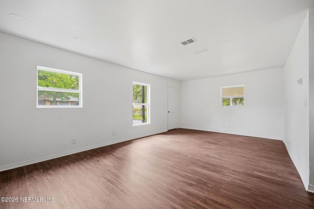 4014 SPIRES Avenue, Jacksonville, FL 32209