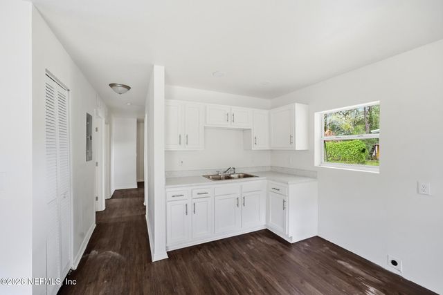 4014 SPIRES Avenue, Jacksonville, FL 32209