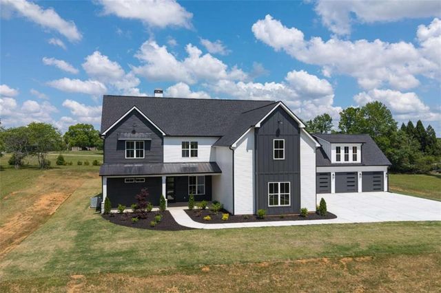 1250 HAYS MILL Road, Carrollton, GA 30117