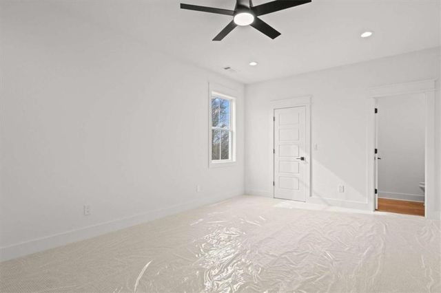 1250 HAYS MILL Road, Carrollton, GA 30117
