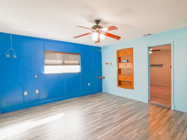 438 South Street, Krum, TX 76249