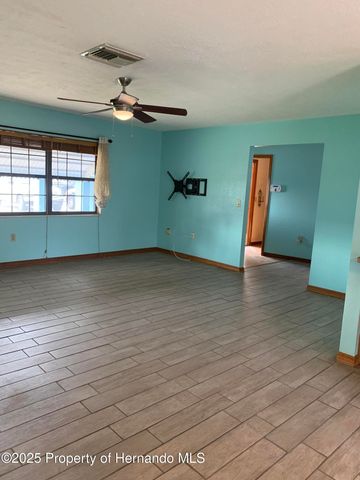 5140 Courtland Road, Spring Hill, FL 34608