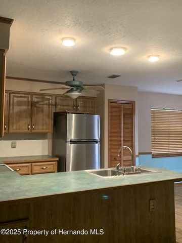 5140 Courtland Road, Spring Hill, FL 34608