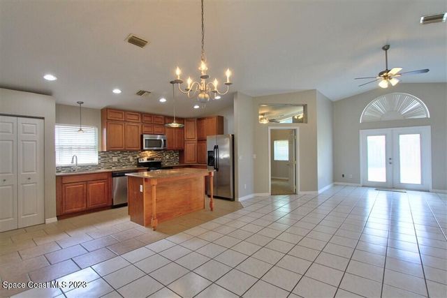 8006 Bracken Lane, Melbourne, FL 32940