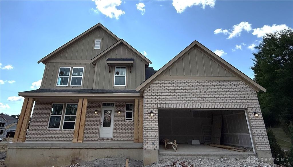 2387 Forest Oaks Drive, Beavercreek, OH 45431