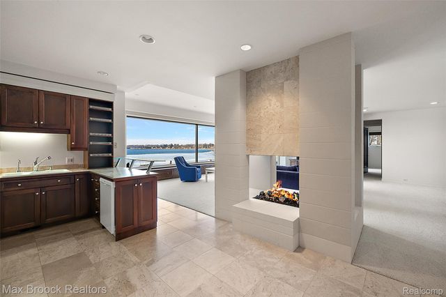 3468 Pine Estates Drive, West Bloomfield Charter Township, MI 48323