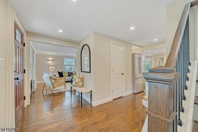 40 Cross St, Montclair Twp., NJ 07042