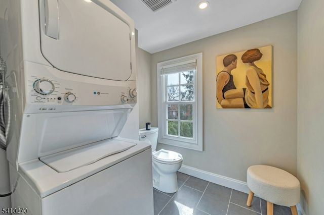 40 Cross St, Montclair Twp., NJ 07042