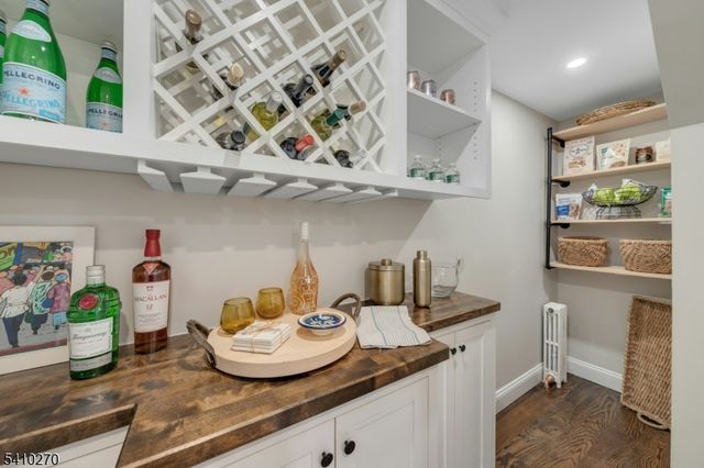 40 Cross St, Montclair Twp., NJ 07042