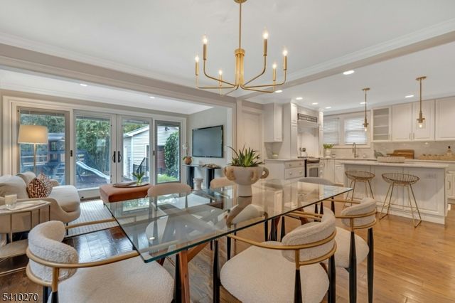 40 Cross St, Montclair Twp., NJ 07042