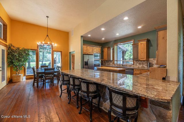 131 Long Dr, Priest Lake, ID 83856