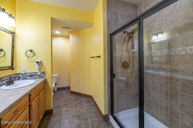 131 Long Dr, Priest Lake, ID 83856
