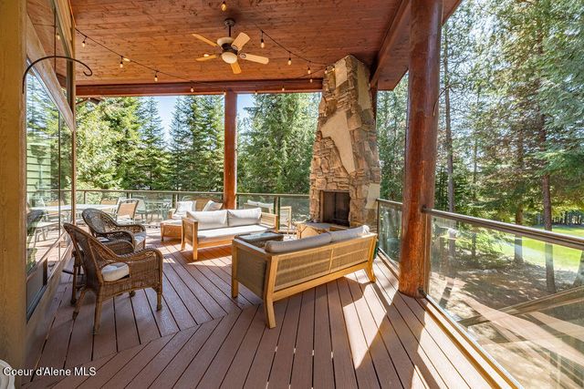 131 Long Dr, Priest Lake, ID 83856