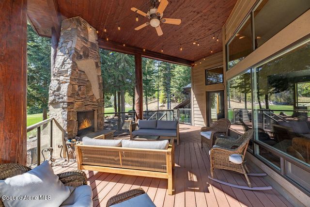 131 Long Dr, Priest Lake, ID 83856