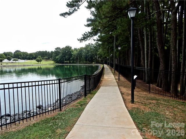 134 Water Oak Drive 134, Pineville, NC 28134