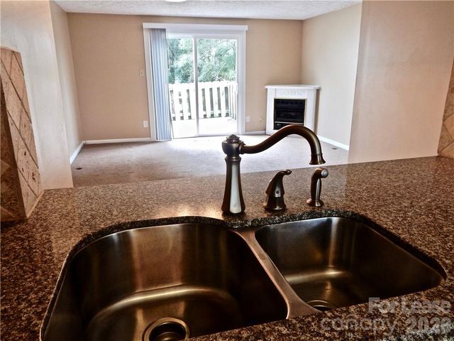 134 Water Oak Drive 134, Pineville, NC 28134