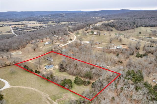 11775 Antoinette Road, Elkins, AR 72727