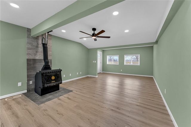 11775 Antoinette Road, Elkins, AR 72727