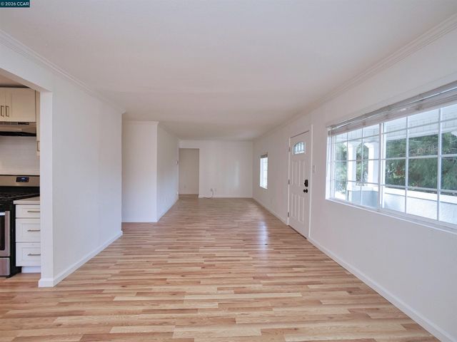 2901 Roosevelt Ln, Antioch, CA 94509