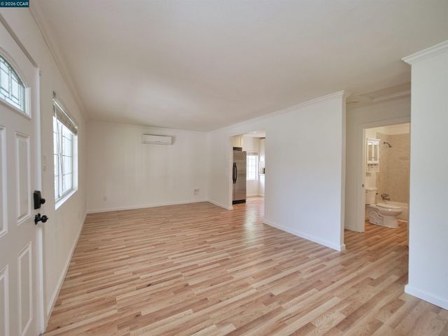 2901 Roosevelt Ln, Antioch, CA 94509