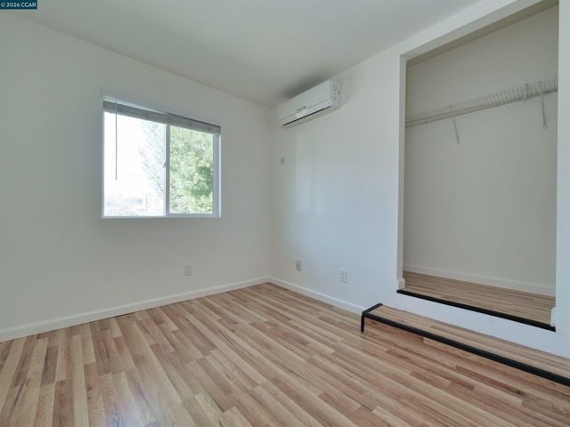 2901 Roosevelt Ln, Antioch, CA 94509