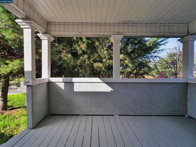 2901 Roosevelt Ln, Antioch, CA 94509