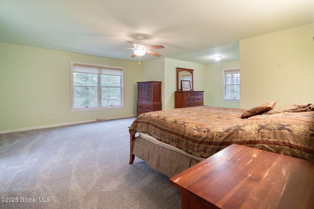 527 Clifton Park Ctr Road, Clifton Park, NY 12065