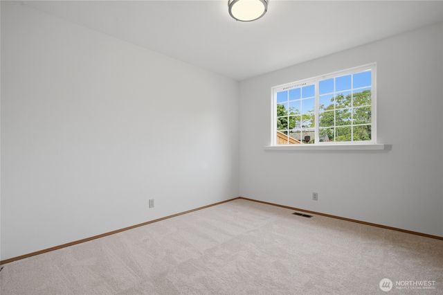 16616 37th Place W, Lynnwood, WA 98037
