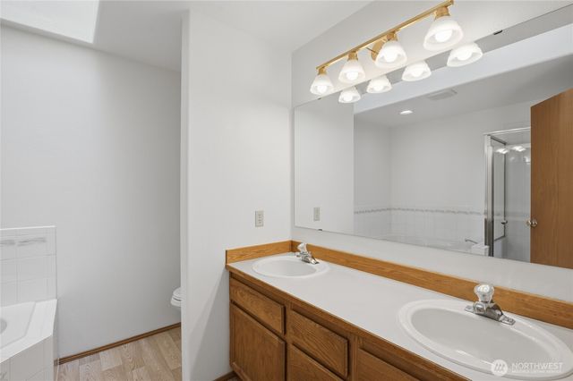 16616 37th Place W, Lynnwood, WA 98037