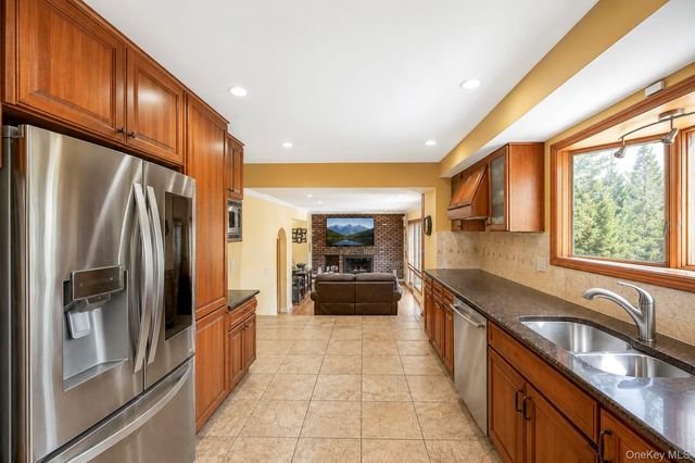 3455 Howard Boulevard, Baldwin, NY 11510