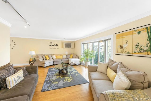 3455 Howard Boulevard, Baldwin, NY 11510