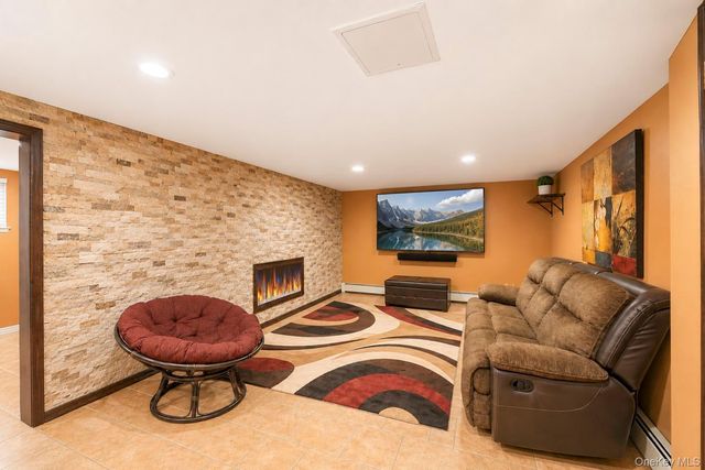 3455 Howard Boulevard, Baldwin, NY 11510