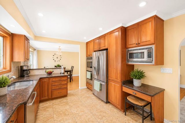3455 Howard Boulevard, Baldwin, NY 11510